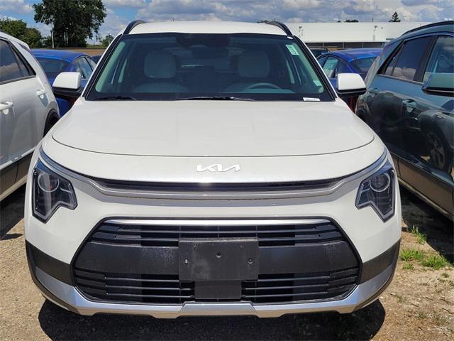 new 2025 Kia Niro car, priced at $31,560