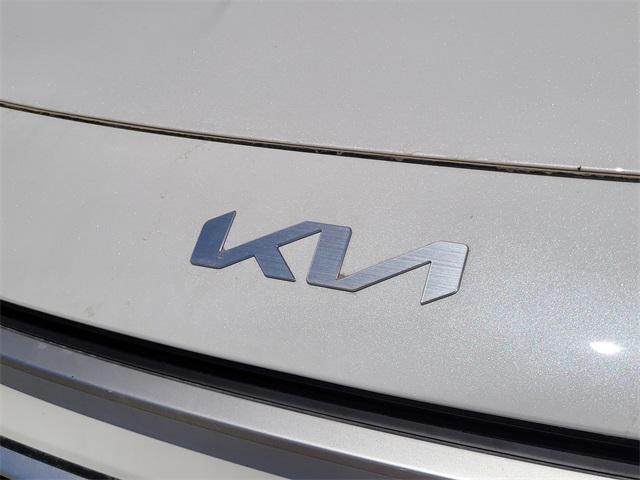 new 2025 Kia Niro car, priced at $31,560