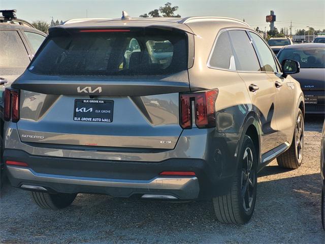 new 2025 Kia Sorento Hybrid car, priced at $42,205