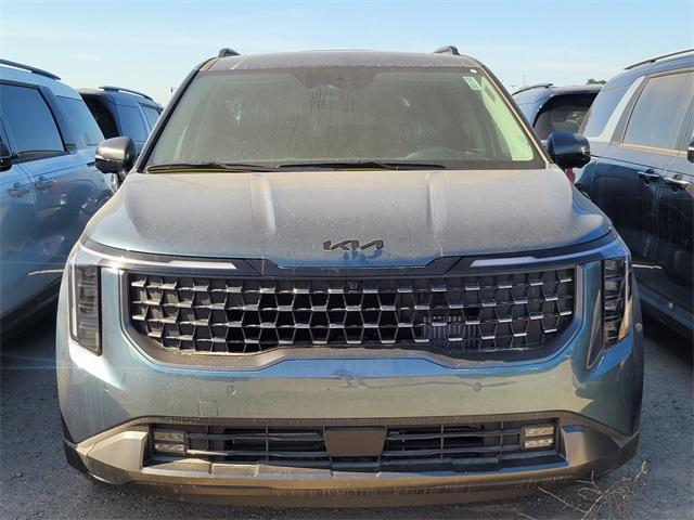 new 2025 Kia Carnival Hybrid car, priced at $57,845