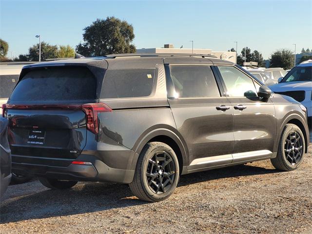 new 2025 Kia Carnival car, priced at $57,010