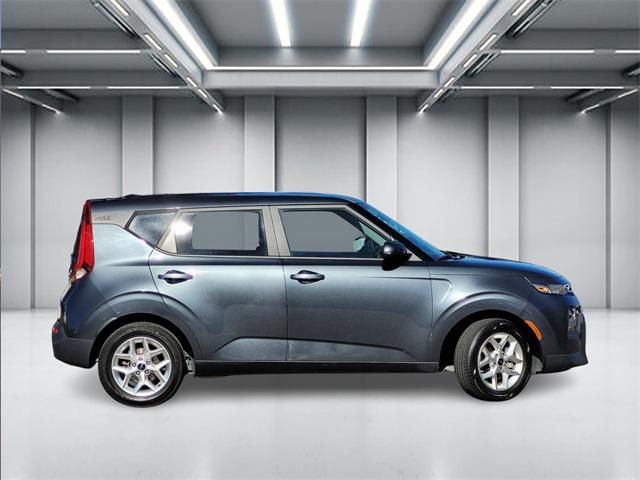 used 2022 Kia Soul car, priced at $15,765