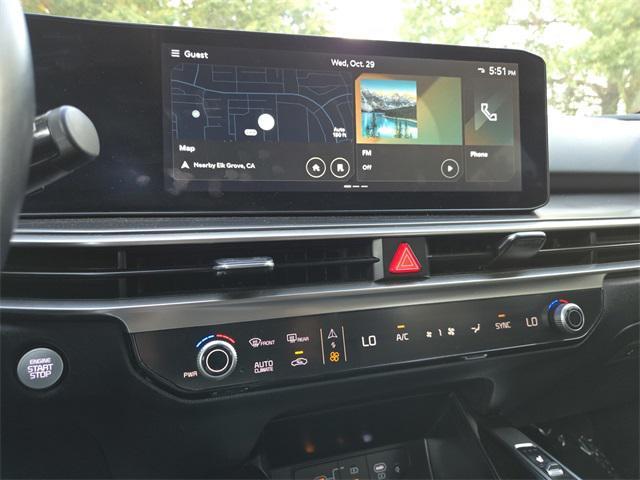 used 2024 Kia Sorento car, priced at $24,993