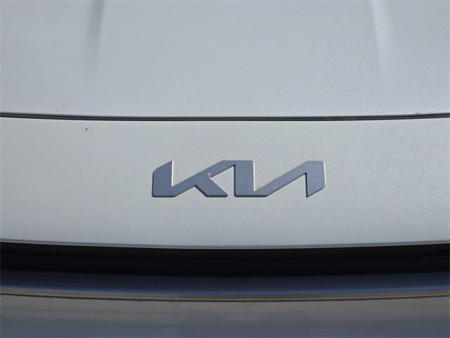 new 2025 Kia Niro car, priced at $32,220
