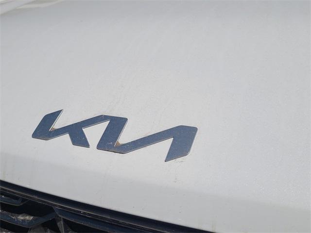 new 2025 Kia Sorento car, priced at $39,405