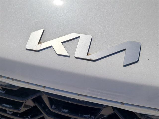 new 2025 Kia Sorento Hybrid car, priced at $42,585