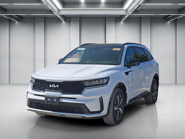 used 2022 Kia Sorento car, priced at $26,999
