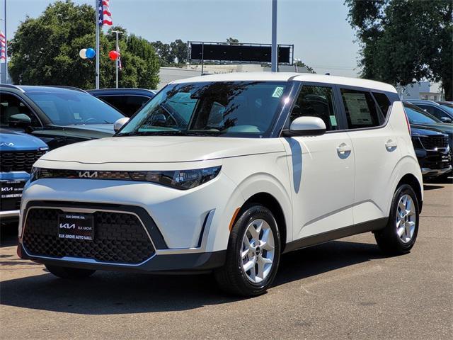 new 2025 Kia Soul car, priced at $22,510