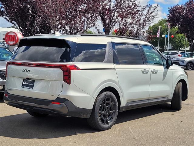 new 2025 Kia Carnival Hybrid car, priced at $53,100