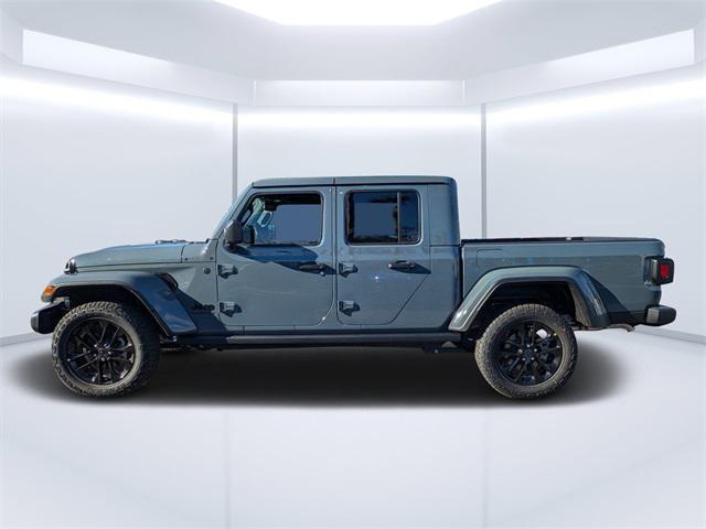 new 2025 Jeep Gladiator car, priced at $45,235