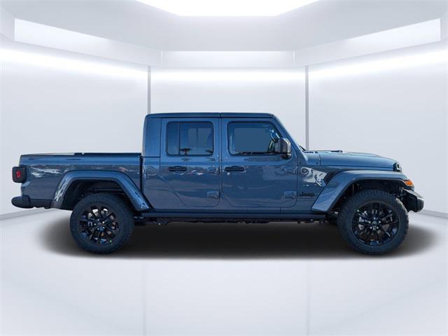 new 2025 Jeep Gladiator car, priced at $45,235