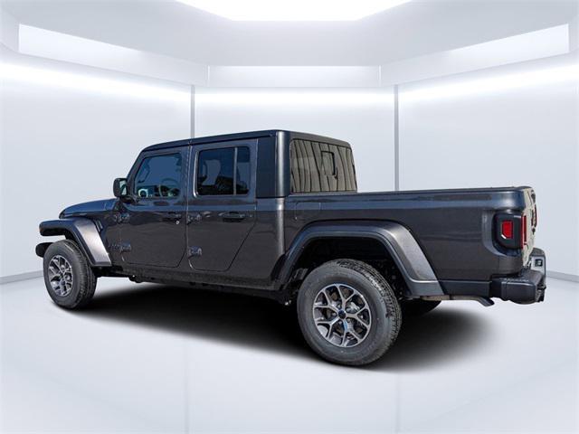 new 2024 Jeep Gladiator car, priced at $48,372