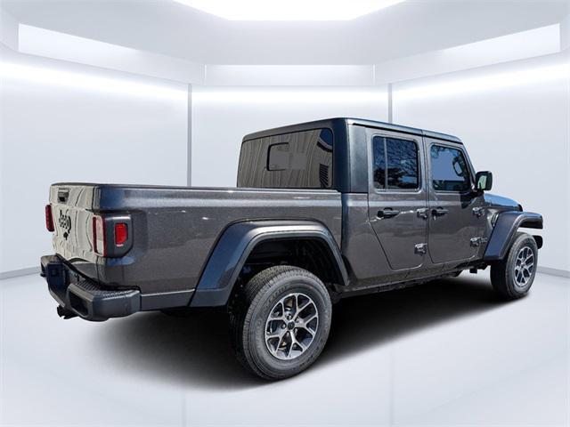 new 2024 Jeep Gladiator car, priced at $48,372