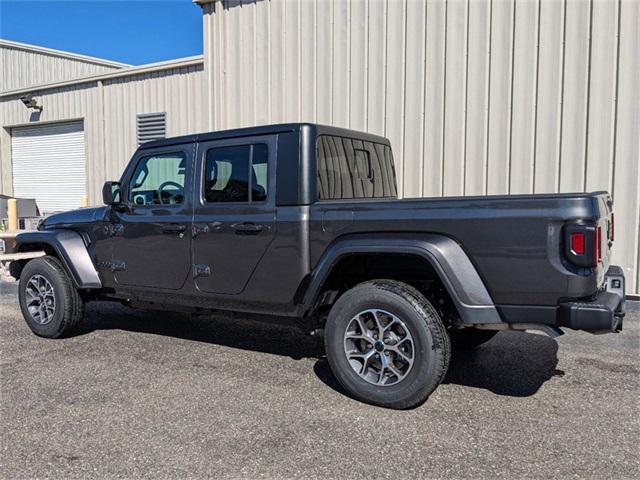 new 2024 Jeep Gladiator car, priced at $48,372