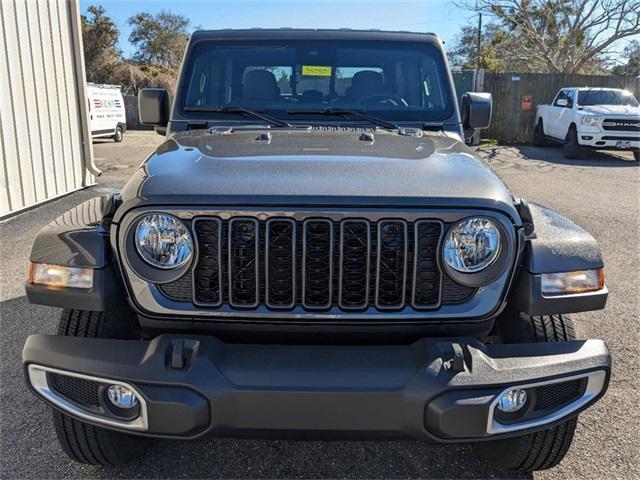 new 2024 Jeep Gladiator car, priced at $48,372