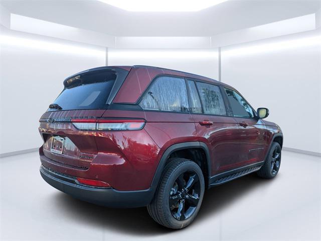 new 2025 Jeep Grand Cherokee car, priced at $48,030