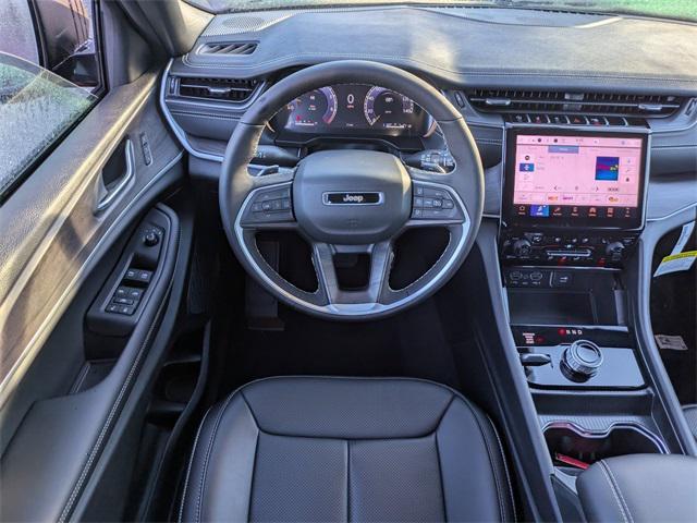 new 2025 Jeep Grand Cherokee car, priced at $48,030