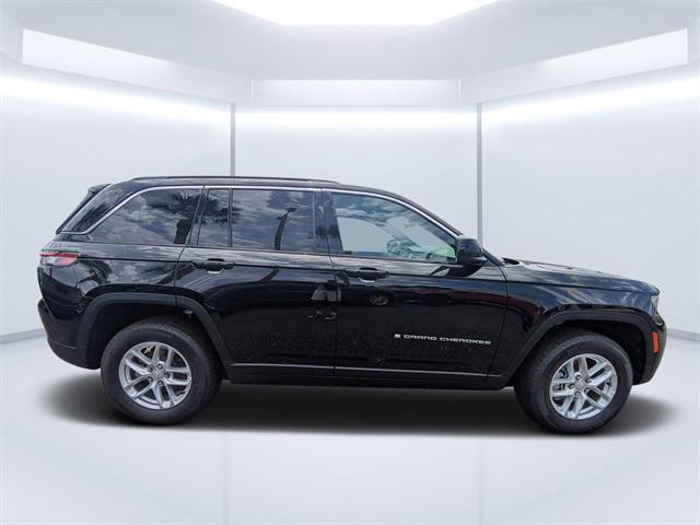 new 2025 Jeep Grand Cherokee car, priced at $41,845