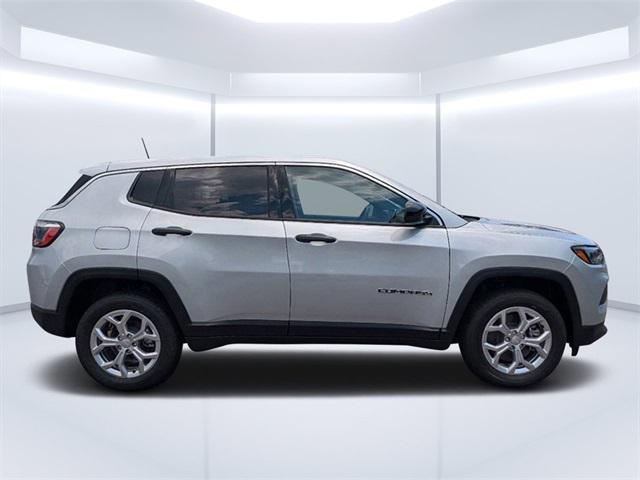 new 2024 Jeep Compass car, priced at $25,381