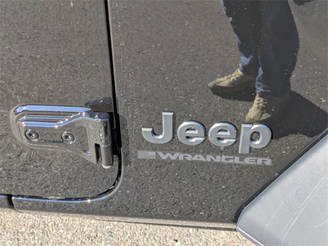 new 2025 Jeep Wrangler car, priced at $52,030