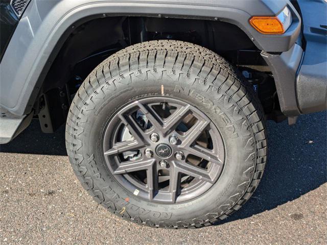 new 2025 Jeep Wrangler car, priced at $47,745