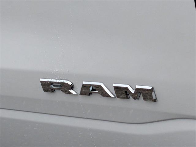 new 2025 Ram 1500 car, priced at $69,560