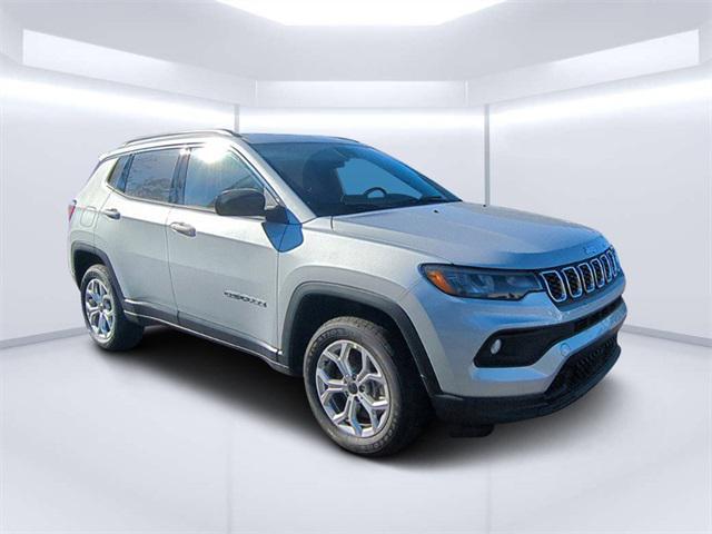 new 2025 Jeep Compass car, priced at $30,360