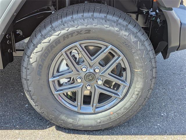 new 2025 Jeep Wrangler car, priced at $47,640