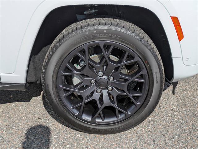 new 2025 Jeep Grand Cherokee car, priced at $66,455