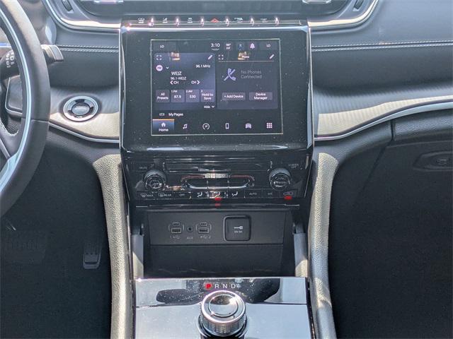 used 2024 Jeep Grand Cherokee car, priced at $32,987