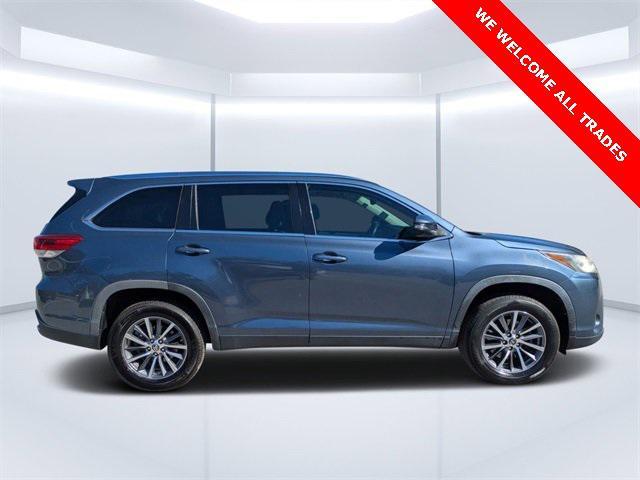 used 2019 Toyota Highlander car, priced at $20,980