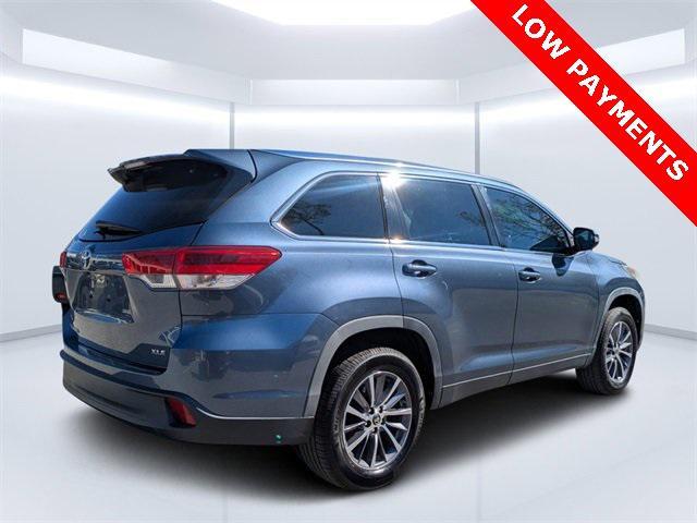used 2019 Toyota Highlander car, priced at $20,980