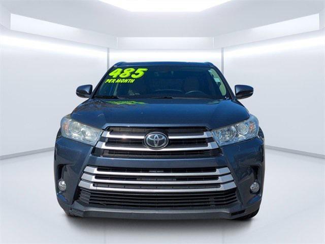 used 2019 Toyota Highlander car, priced at $20,980
