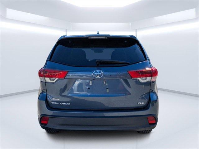 used 2019 Toyota Highlander car, priced at $20,980