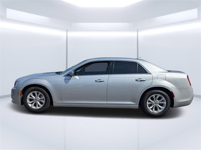 used 2022 Chrysler 300 car, priced at $23,799