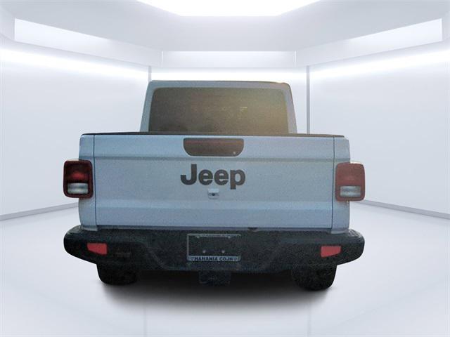 new 2025 Jeep Gladiator car, priced at $44,640