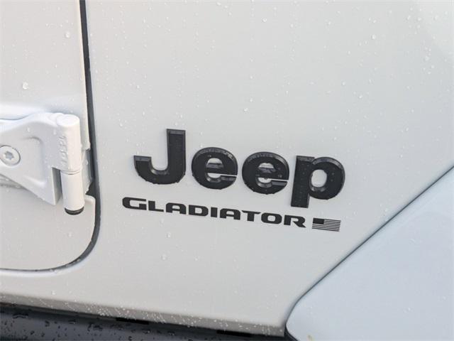 new 2025 Jeep Gladiator car, priced at $44,640