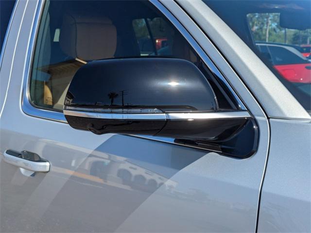 new 2025 Jeep Grand Wagoneer L car, priced at $117,700