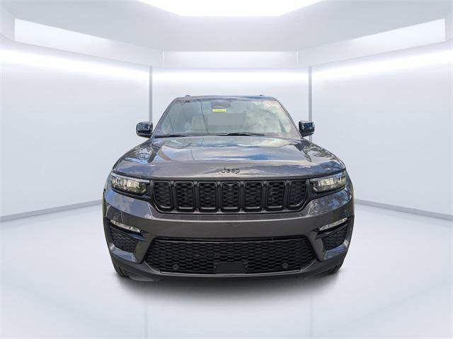 new 2025 Jeep Grand Cherokee car, priced at $45,655