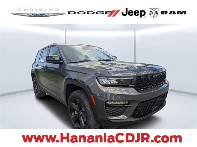 new 2025 Jeep Grand Cherokee car, priced at $45,655