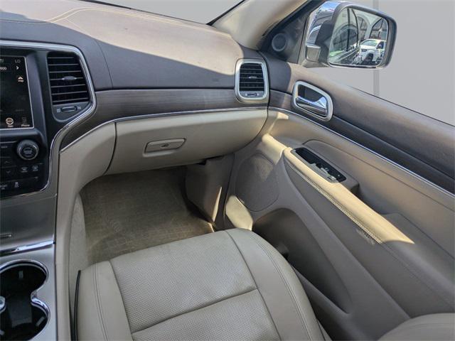 used 2017 Jeep Grand Cherokee car, priced at $13,610
