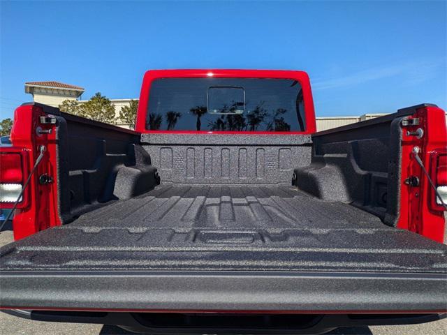 new 2025 Jeep Gladiator car, priced at $45,235