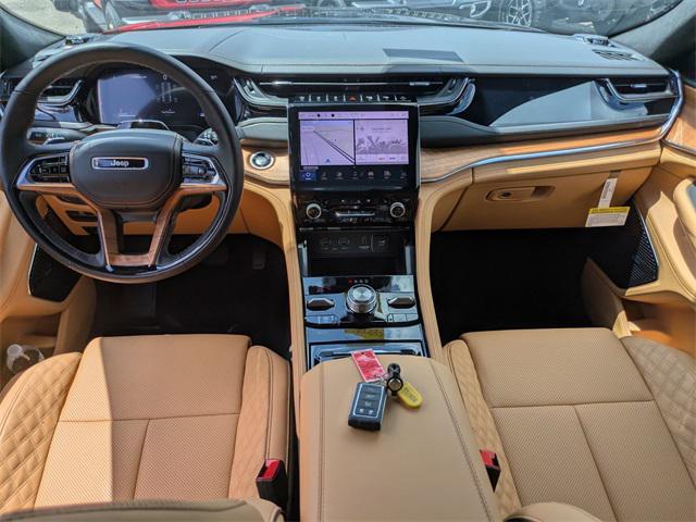 new 2025 Jeep Grand Cherokee car, priced at $65,170