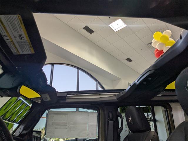 new 2025 Jeep Wrangler car, priced at $70,777