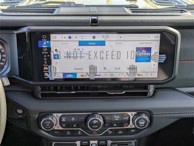 new 2025 Jeep Wrangler car, priced at $59,780