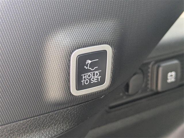 new 2025 Jeep Grand Cherokee car, priced at $36,540