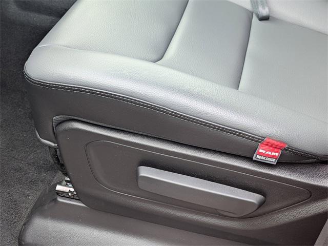 new 2025 Ram 1500 car, priced at $35,513
