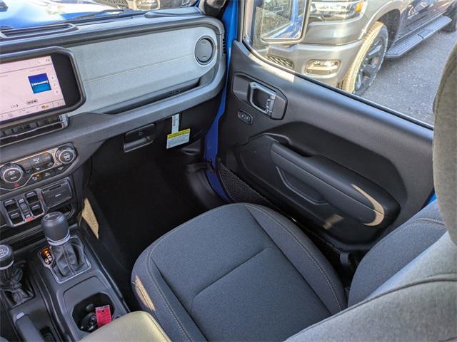 new 2025 Jeep Gladiator car, priced at $48,540