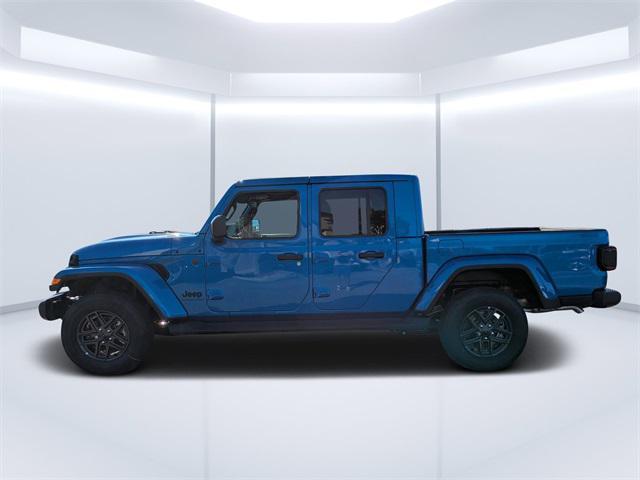 new 2025 Jeep Gladiator car, priced at $48,540