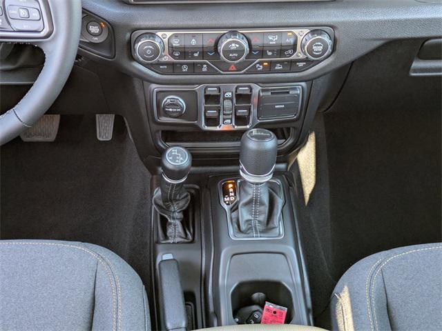new 2025 Jeep Gladiator car, priced at $48,540